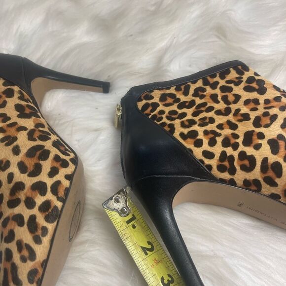 Adrienne Vittadini leather calf hair Chita print ankle boots black trim SZ7.5M - Picture 11 of 15